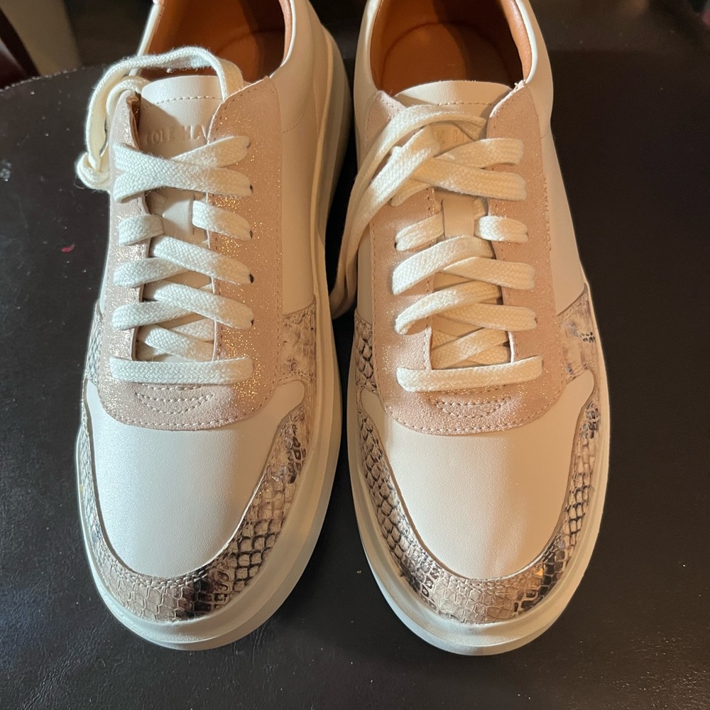 Cole Haan new women’s sneakers 9.5